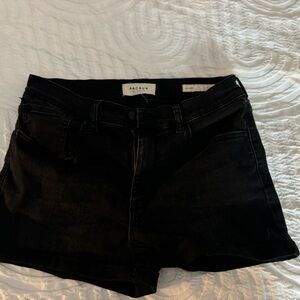 PAC sun shorts size 29